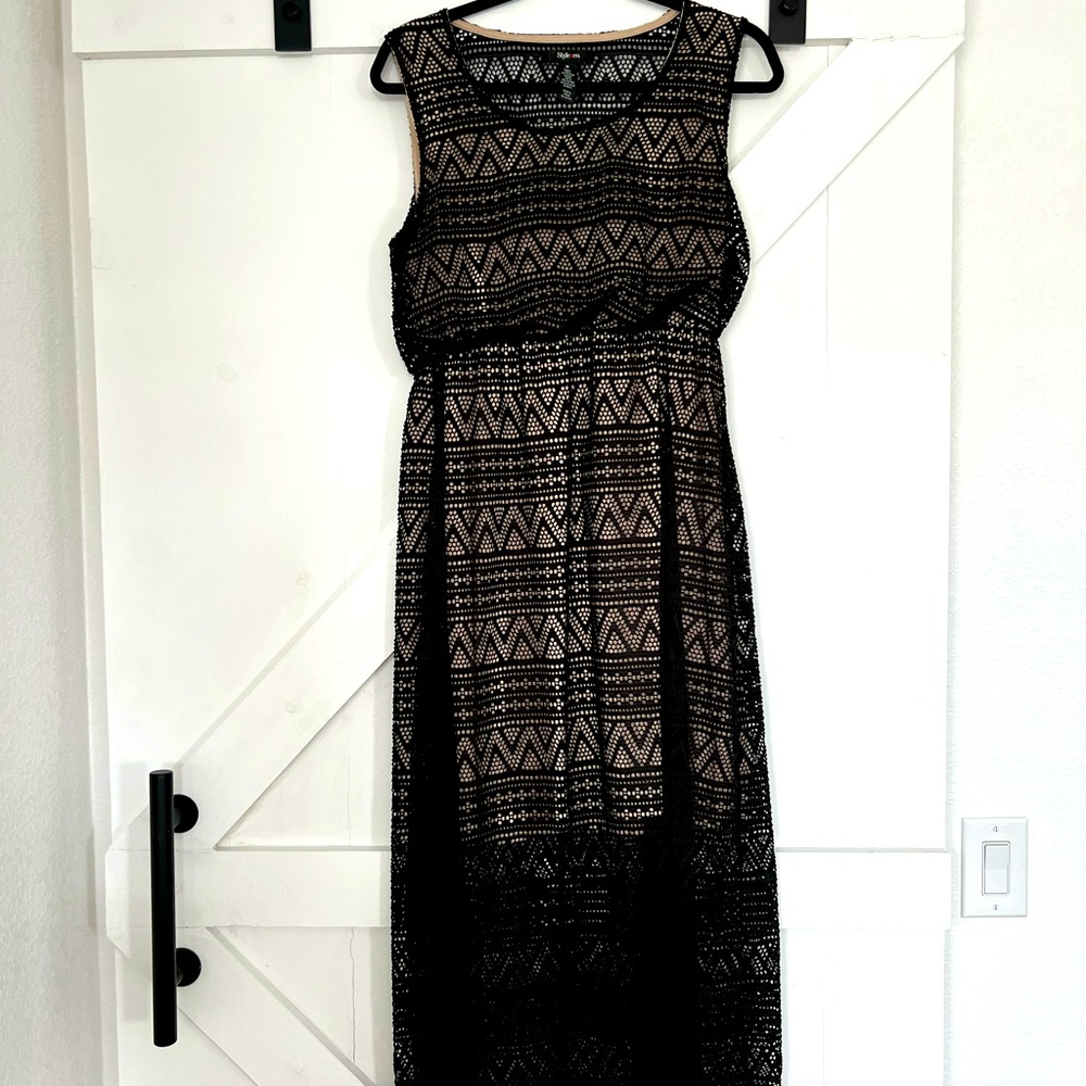 Comfortable and dressy maxi dress 😍